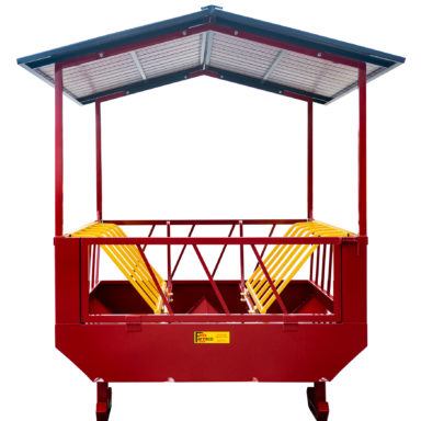 round bale hay feeder with roof and closed gate door